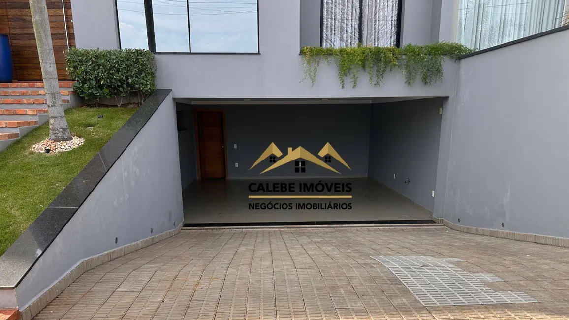 Foto 2 de Sobrado com 4 quartos à venda, 275m2 em Vila Monte Verde, Tatui - SP