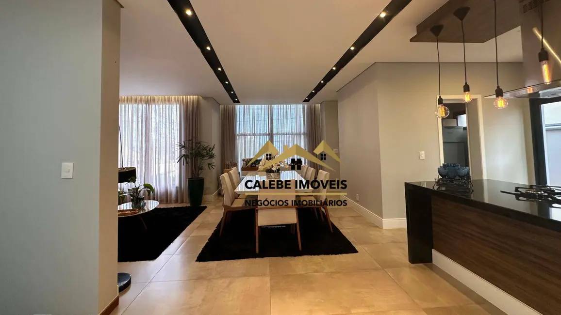 Foto 8 de Sobrado com 4 quartos à venda, 275m2 em Vila Monte Verde, Tatui - SP