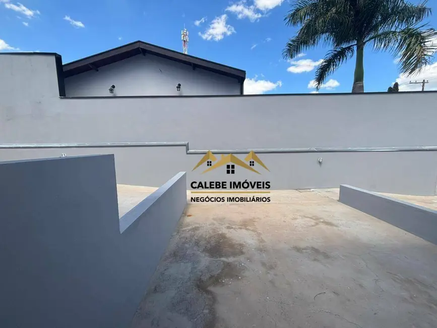 Foto 4 de Sobrado com 2 quartos à venda, 100m2 em Colina Verde, Tatui - SP