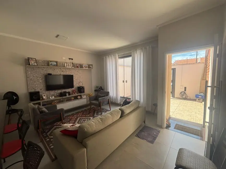 Foto 5 de Casa com 2 quartos à venda, 125m2 em Jardim Santa Rita de Cássia, Tatui - SP