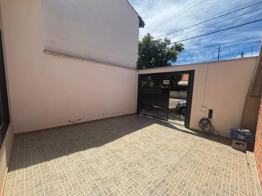 Foto 3 de Casa com 2 quartos à venda, 125m2 em Jardim Santa Rita de Cássia, Tatui - SP