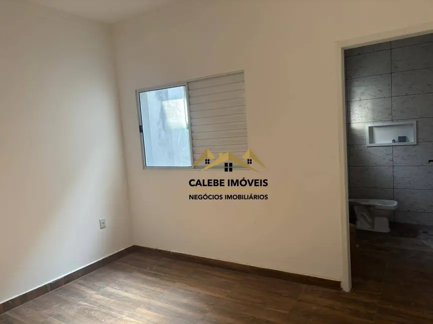 Foto 9 de Casa com 2 quartos à venda, 110m2 em Tatui - SP