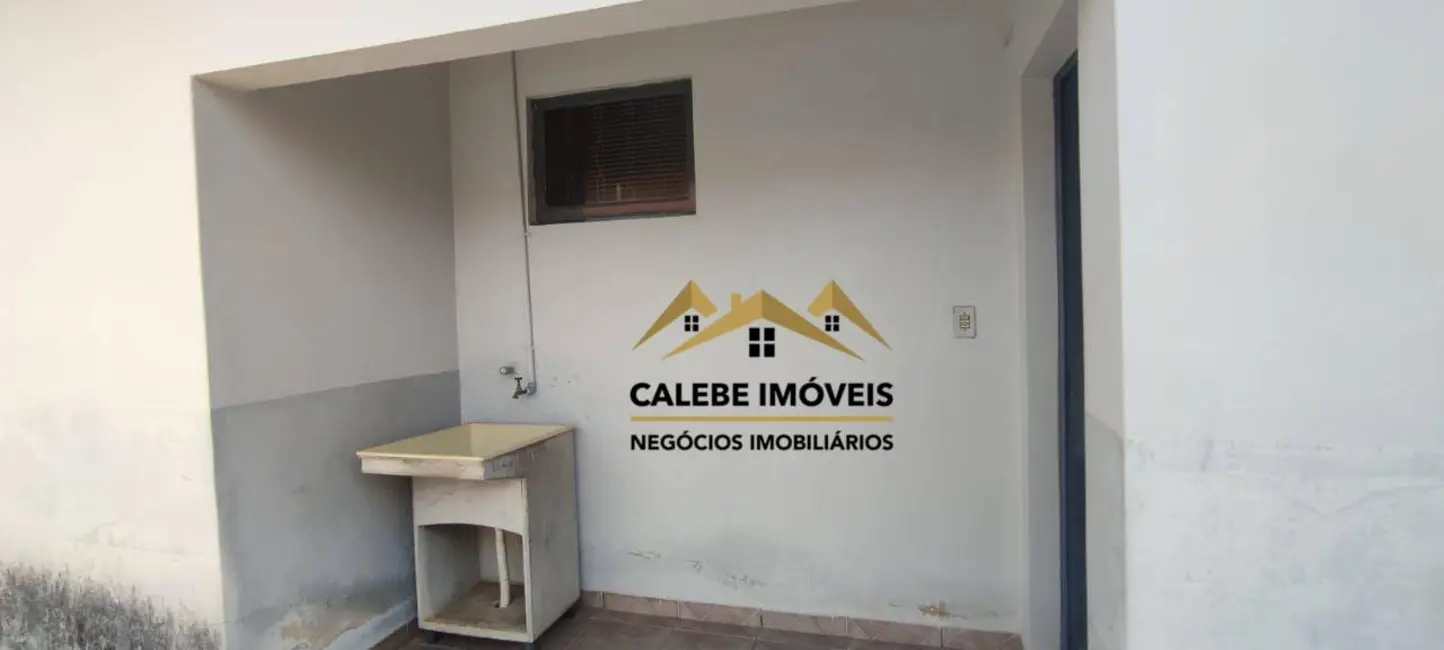 Foto 5 de Casa com 2 quartos à venda, 132m2 em Jardim Rosa Garcia, Tatui - SP