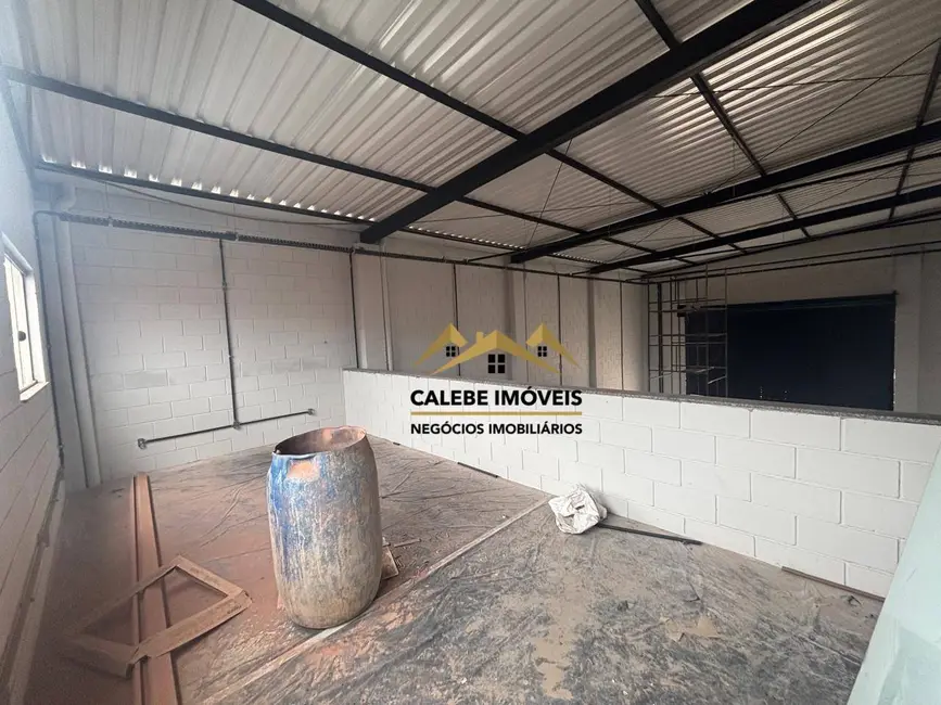 Foto 5 de Armazém / Galpão para alugar, 175m2 em Jardim Santa Rita de Cássia, Tatui - SP