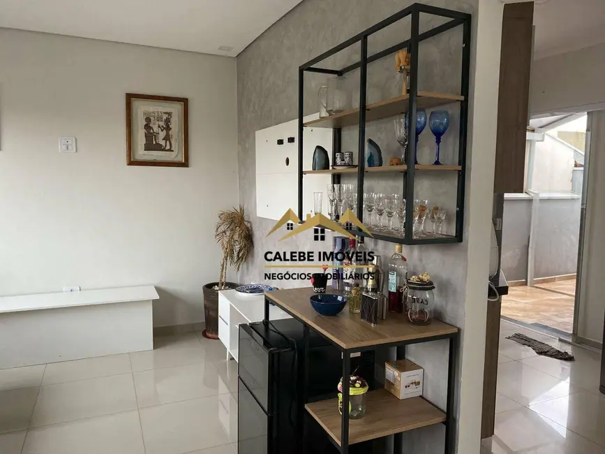 Foto 4 de Casa de Condomínio com 3 quartos à venda, 187m2 em Colina Verde, Tatui - SP