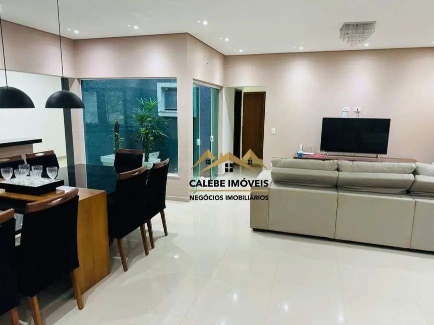 Foto 5 de Casa de Condomínio com 3 quartos à venda, 906m2 em Residencial Ecopark, Tatui - SP