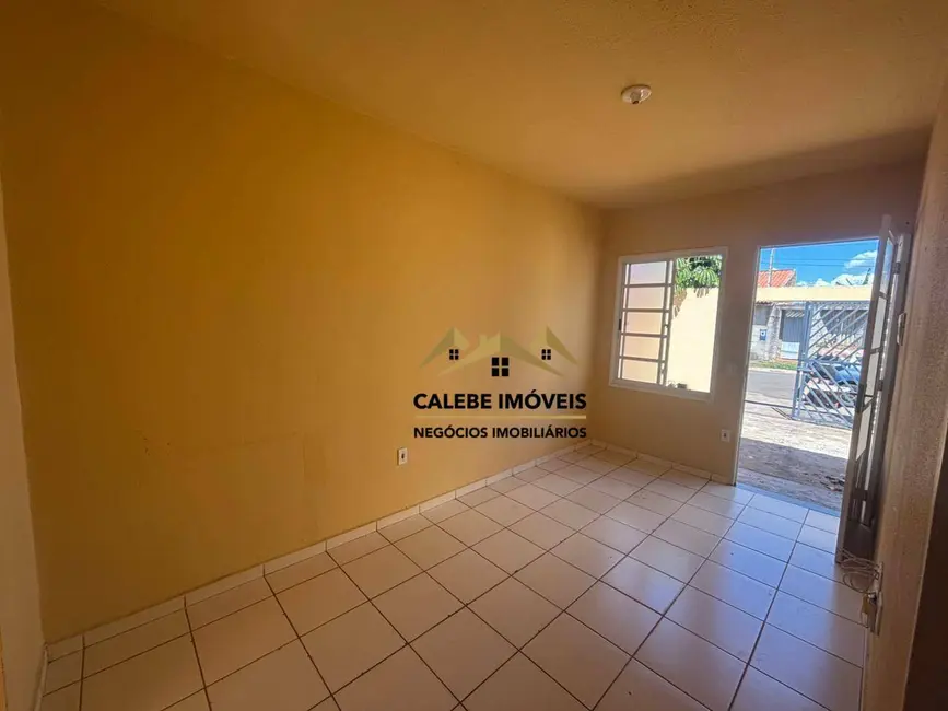 Foto 6 de Casa com 2 quartos à venda, 176m2 em Tatui - SP