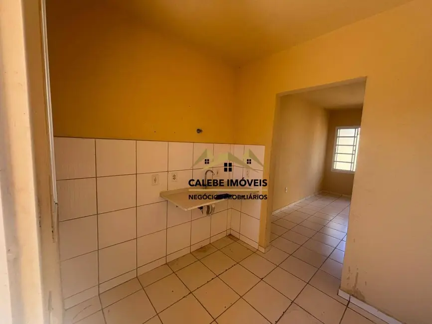 Foto 8 de Casa com 2 quartos à venda, 176m2 em Tatui - SP