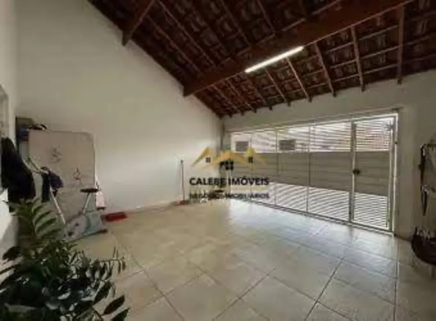 Foto 4 de Casa com 3 quartos à venda, 162m2 em Jardim Planalto, Tatui - SP
