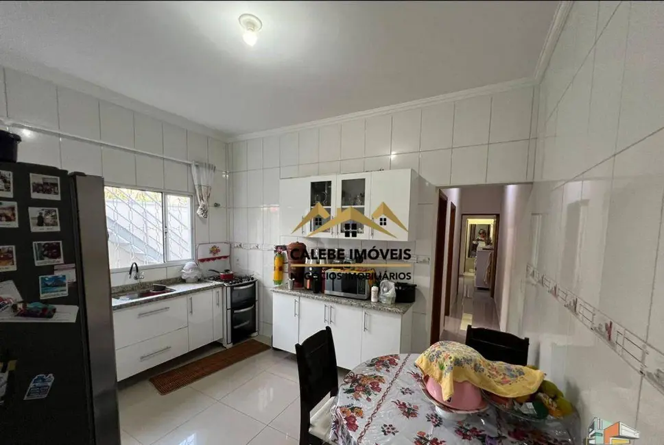 Foto 7 de Casa com 3 quartos à venda, 162m2 em Jardim Planalto, Tatui - SP