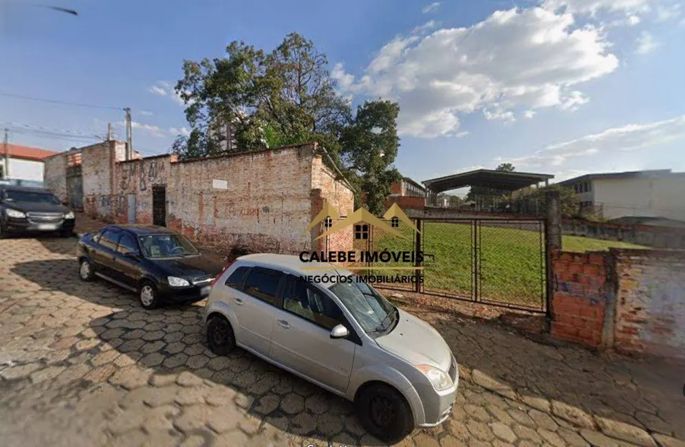 Foto 2 de Terreno / Lote à venda, 2575m2 em Centro, Tatui - SP
