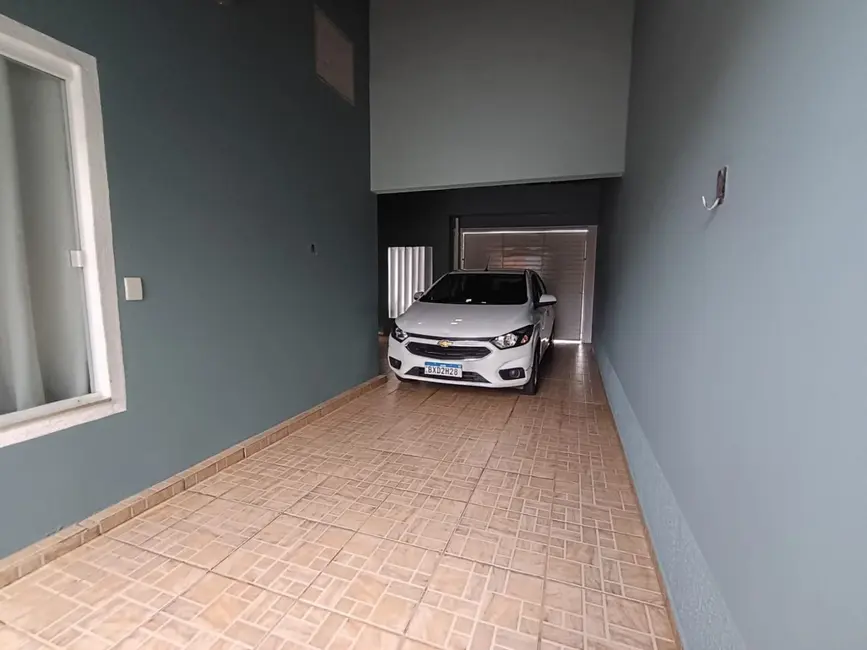 Foto 3 de Casa com 3 quartos à venda, 223m2 em Village Engenheiro Campos, Tatui - SP