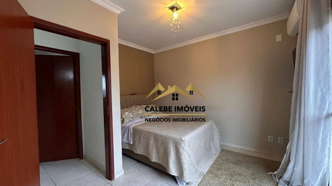 Foto 9 de Sobrado com 3 quartos à venda, 132m2 em Tatui - SP