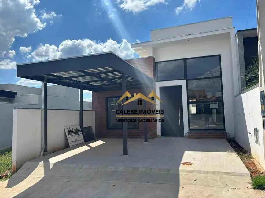 Foto 1 de Casa de Condomínio com 3 quartos à venda, 175m2 em Tatui - SP