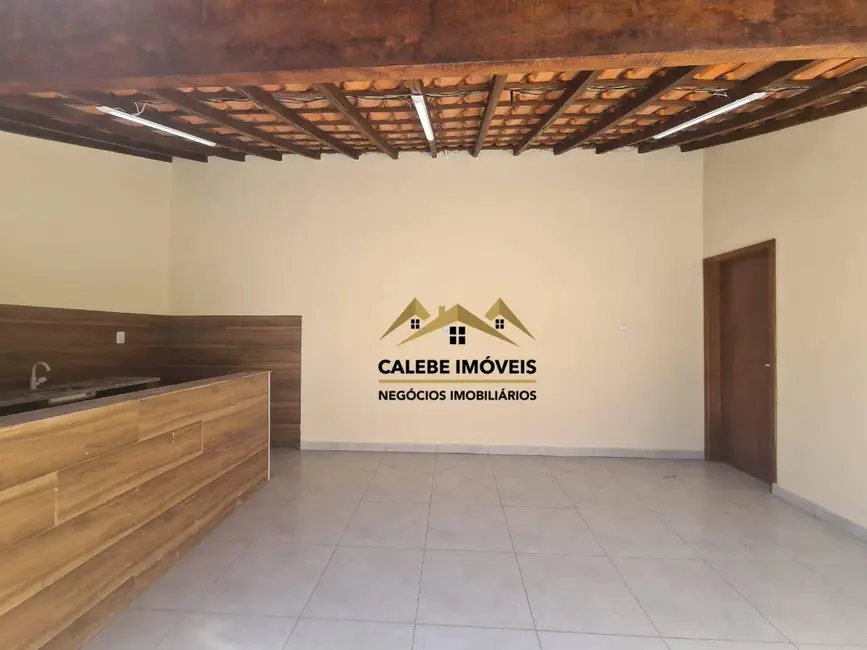 Foto 4 de Casa com 2 quartos à venda, 176m2 em Tatui - SP