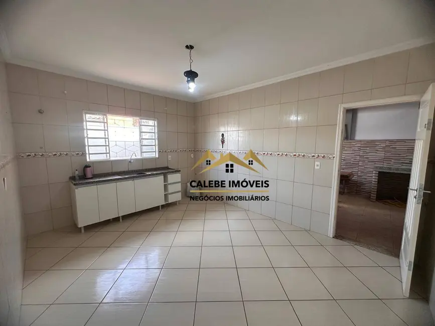 Foto 8 de Casa com 3 quartos à venda, 264m2 em Nova Tatuí, Tatui - SP
