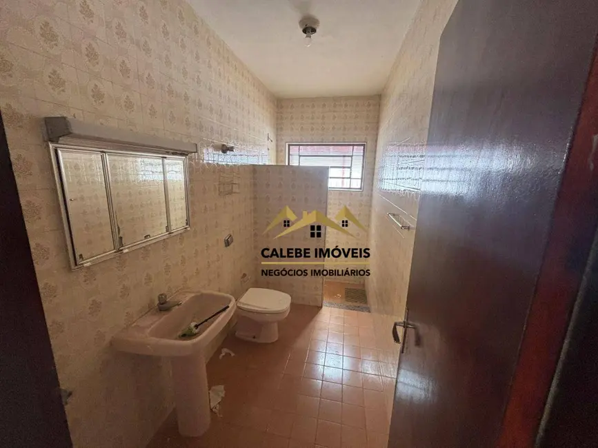 Foto 7 de Casa com 5 quartos à venda, 224m2 em Chácara Junqueira, Tatui - SP