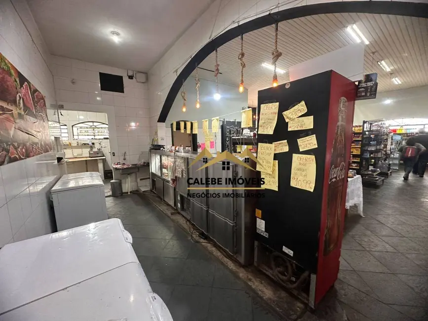 Foto 9 de Loja à venda, 200m2 em Loteamento Modena, Tatui - SP