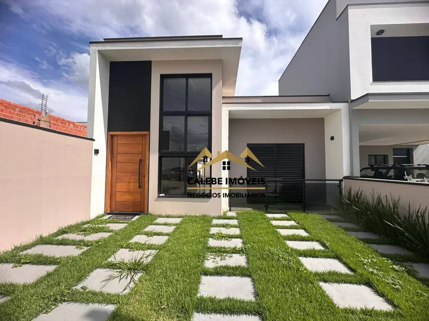 Foto 1 de Casa de Condomínio com 3 quartos à venda, 175m2 em Tatui - SP