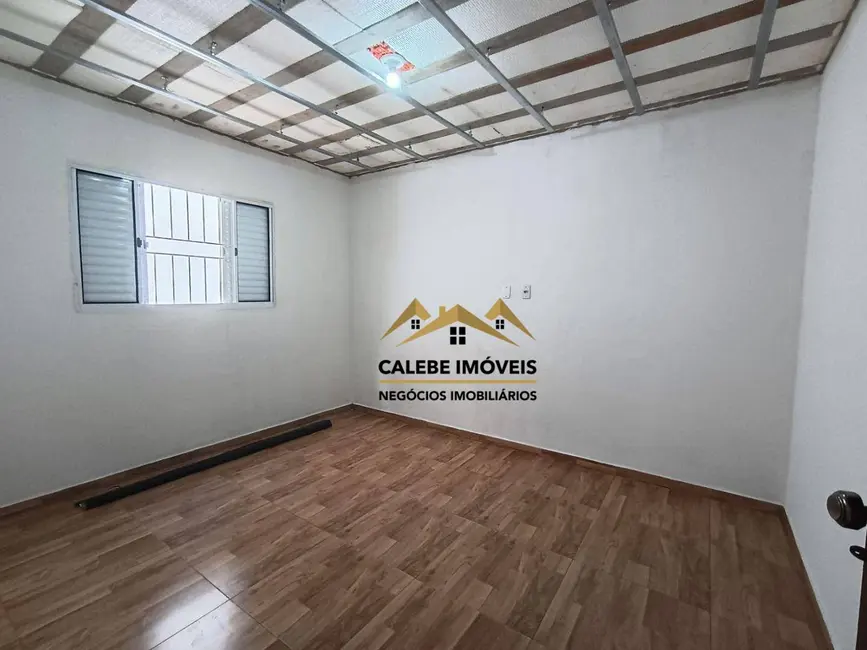 Foto 9 de Casa com 2 quartos à venda, 150m2 em Tatui - SP