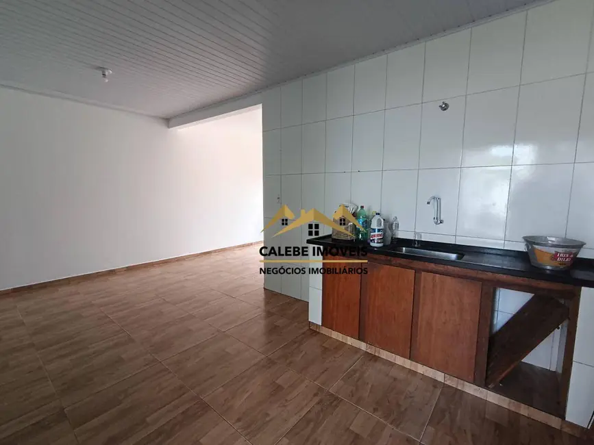 Foto 6 de Casa com 2 quartos à venda, 150m2 em Tatui - SP