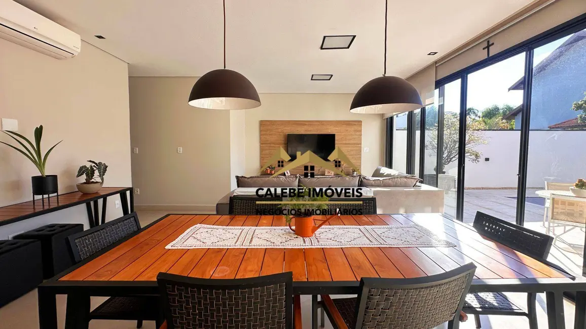 Foto 6 de Casa de Condomínio com 3 quartos à venda, 600m2 em Parque Residencial São Marcos, Tatui - SP