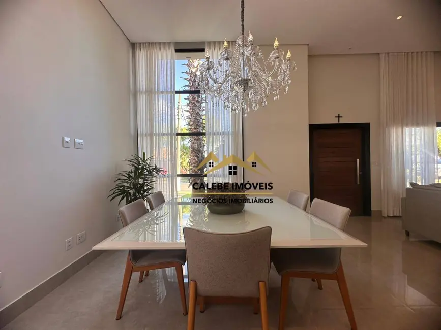 Foto 8 de Casa de Condomínio com 3 quartos à venda, 600m2 em Parque Residencial São Marcos, Tatui - SP