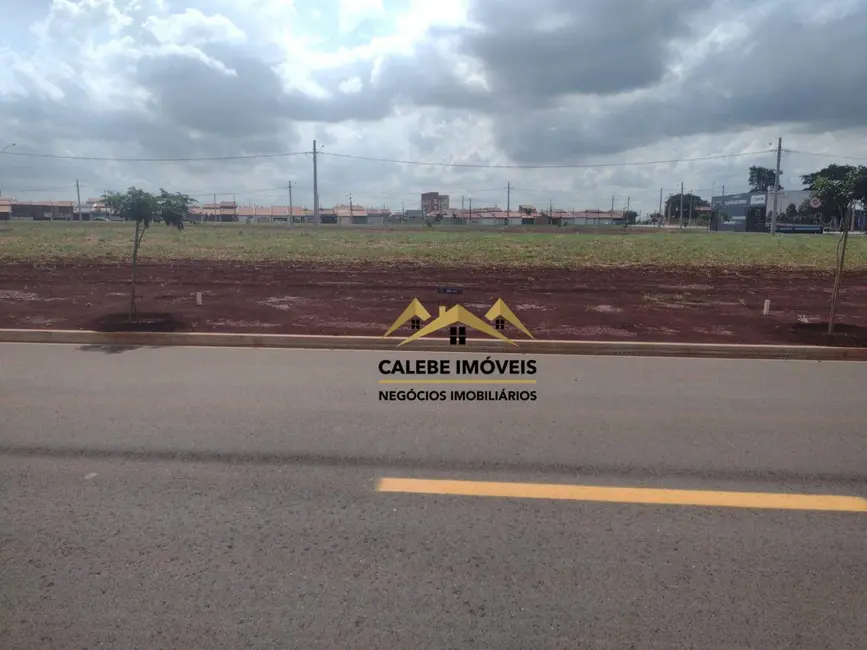 Terreno / Lote à venda, 180m2 em Tatui - SP - imagem 2 Foto 2 de Terreno / Lote à venda, 180m2 em Tatui - SP