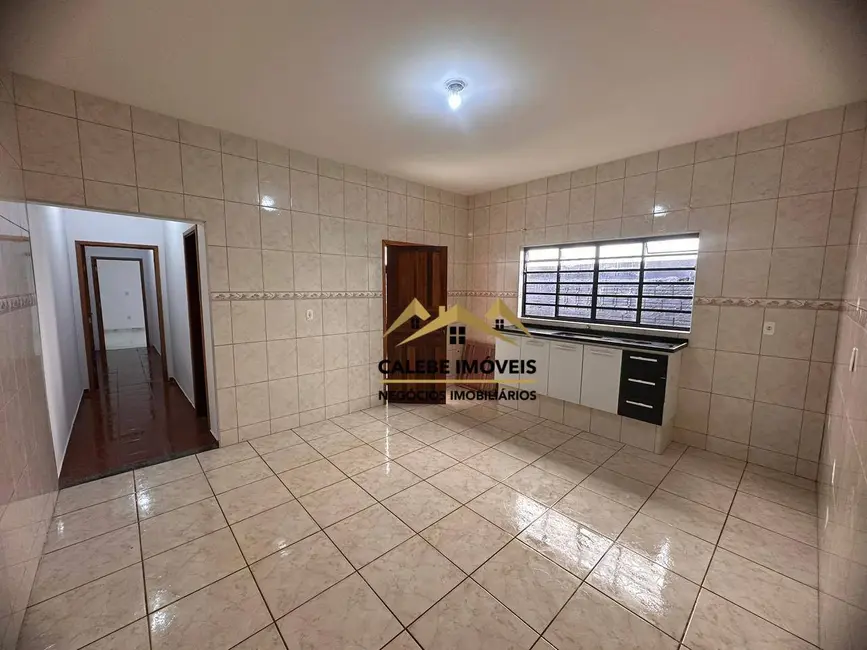 Foto 5 de Casa com 2 quartos à venda, 150m2 em Europark, Tatui - SP