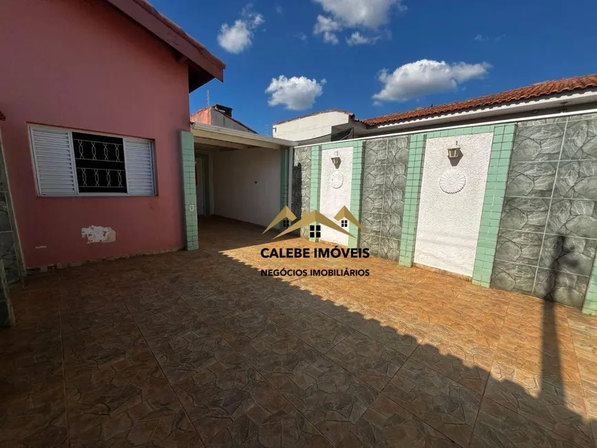 Casa com 2 quartos à venda, 126m2 em Jardim Fortunato Minghini, Tatui - SP - imagem 2 Foto 2 de Casa com 2 quartos à venda, 126m2 em Jardim Fortunato Minghini, Tatui - SP