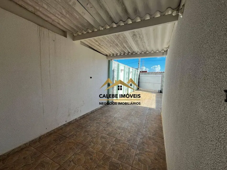 Casa com 2 quartos à venda, 126m2 em Jardim Fortunato Minghini, Tatui - SP - imagem 3 Foto 3 de Casa com 2 quartos à venda, 126m2 em Jardim Fortunato Minghini, Tatui - SP