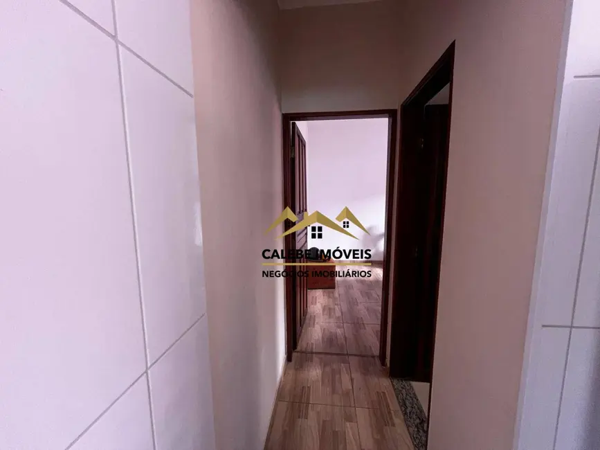 Casa com 2 quartos à venda, 126m2 em Jardim Fortunato Minghini, Tatui - SP - imagem 9 Foto 9 de Casa com 2 quartos à venda, 126m2 em Jardim Fortunato Minghini, Tatui - SP