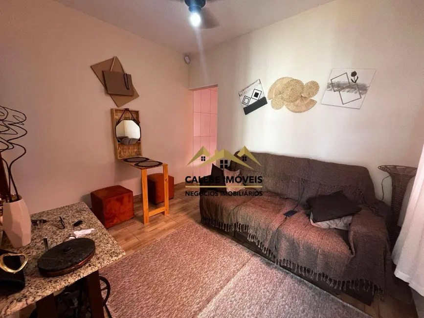 Casa com 2 quartos à venda, 126m2 em Jardim Fortunato Minghini, Tatui - SP - imagem 4 Foto 4 de Casa com 2 quartos à venda, 126m2 em Jardim Fortunato Minghini, Tatui - SP