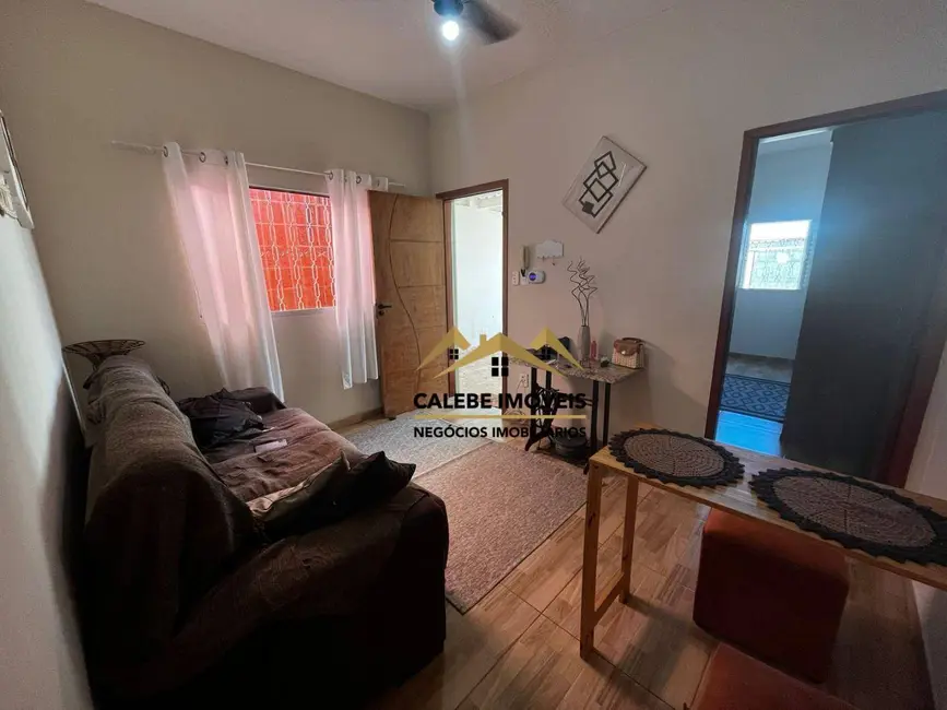 Casa com 2 quartos à venda, 126m2 em Jardim Fortunato Minghini, Tatui - SP - imagem 5 Foto 5 de Casa com 2 quartos à venda, 126m2 em Jardim Fortunato Minghini, Tatui - SP