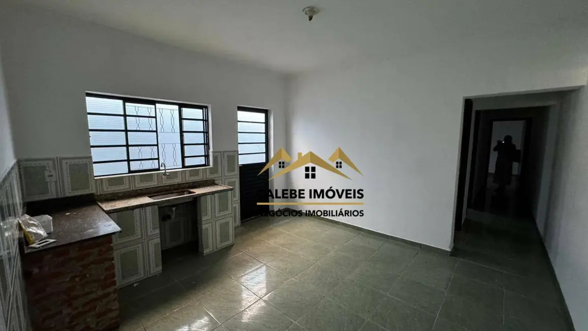 Foto 5 de Casa com 2 quartos à venda, 151m2 em Jardim Rosa Garcia, Tatui - SP