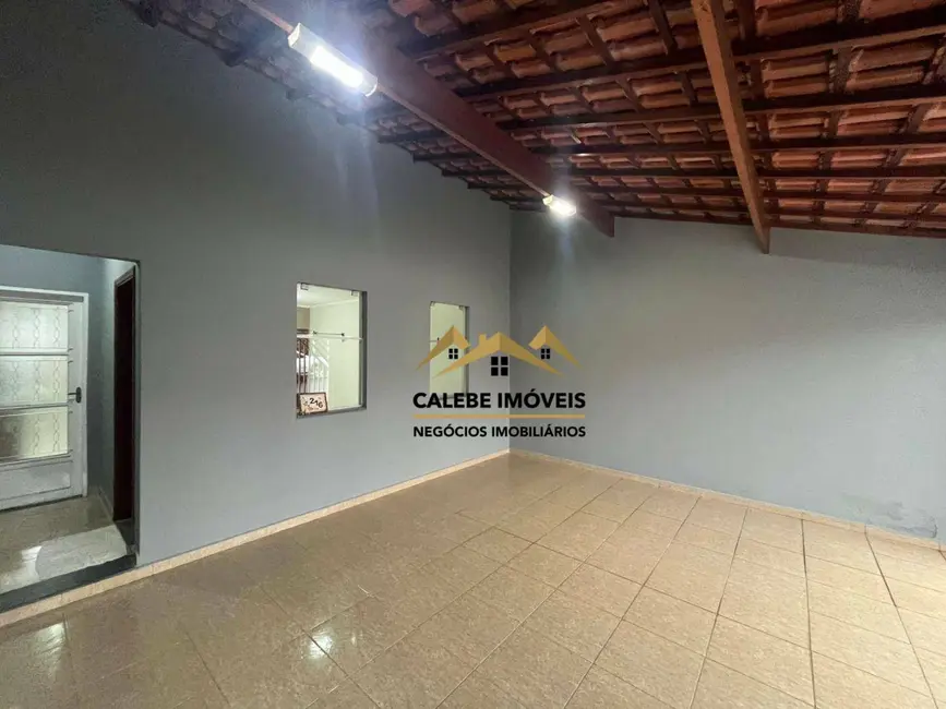 Foto 3 de Casa com 2 quartos à venda, 150m2 em Jardim Planalto, Tatui - SP