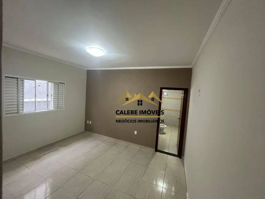 Foto 8 de Casa com 2 quartos à venda, 150m2 em Jardim Planalto, Tatui - SP