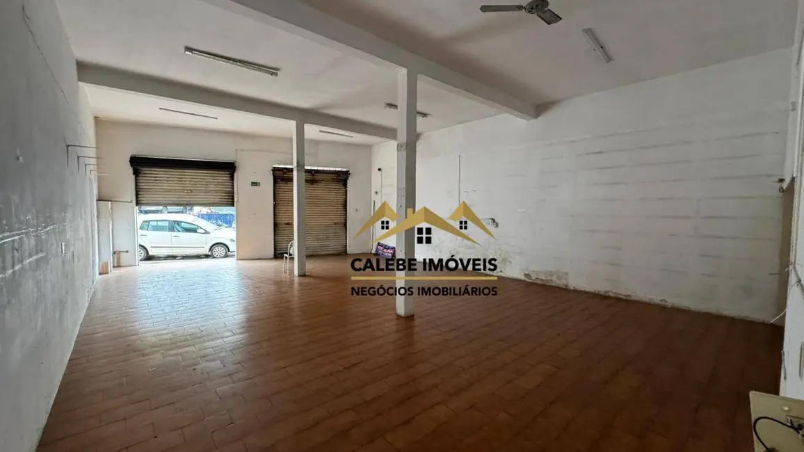 Foto 3 de Loja à venda e para alugar, 209m2 em Jardim Rosa Garcia, Tatui - SP