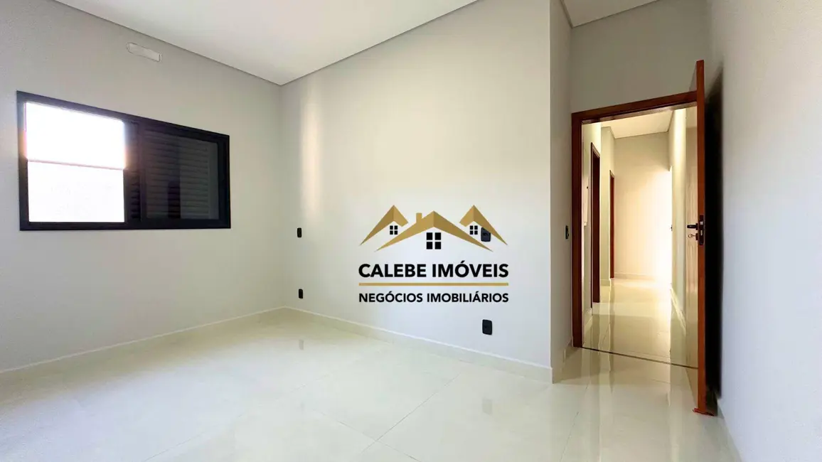 Foto 5 de Casa de Condomínio com 3 quartos à venda, 360m2 em Tatui - SP