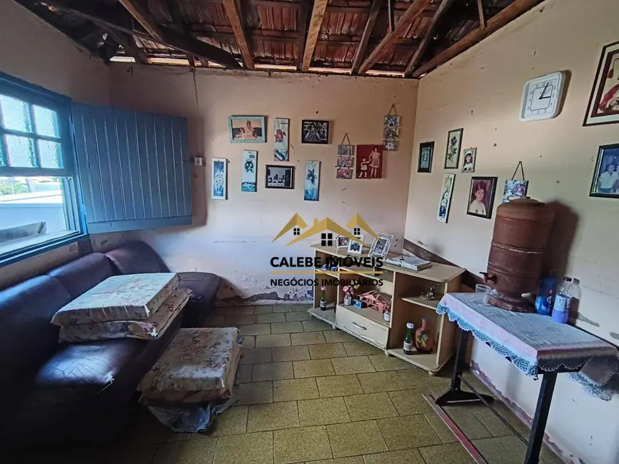 Foto 2 de Casa com 4 quartos à venda, 185m2 em Vila Esperança, Tatui - SP