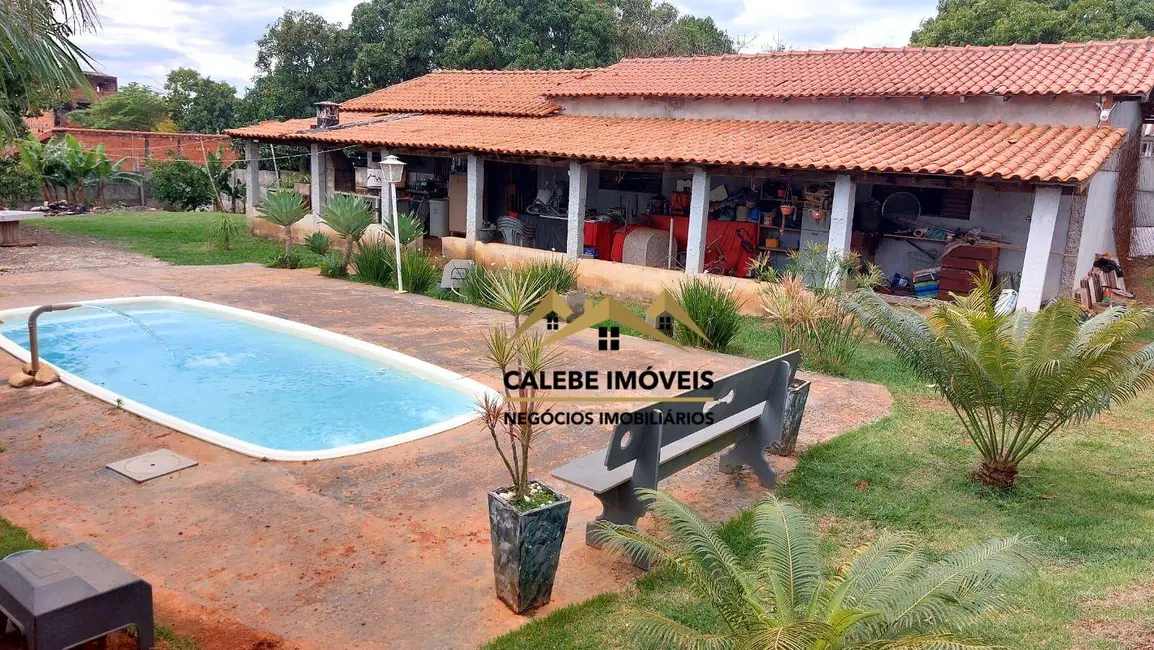 Foto 1 de Chácara com 2 quartos à venda, 982m2 em Jardim Gramado, Tatui - SP