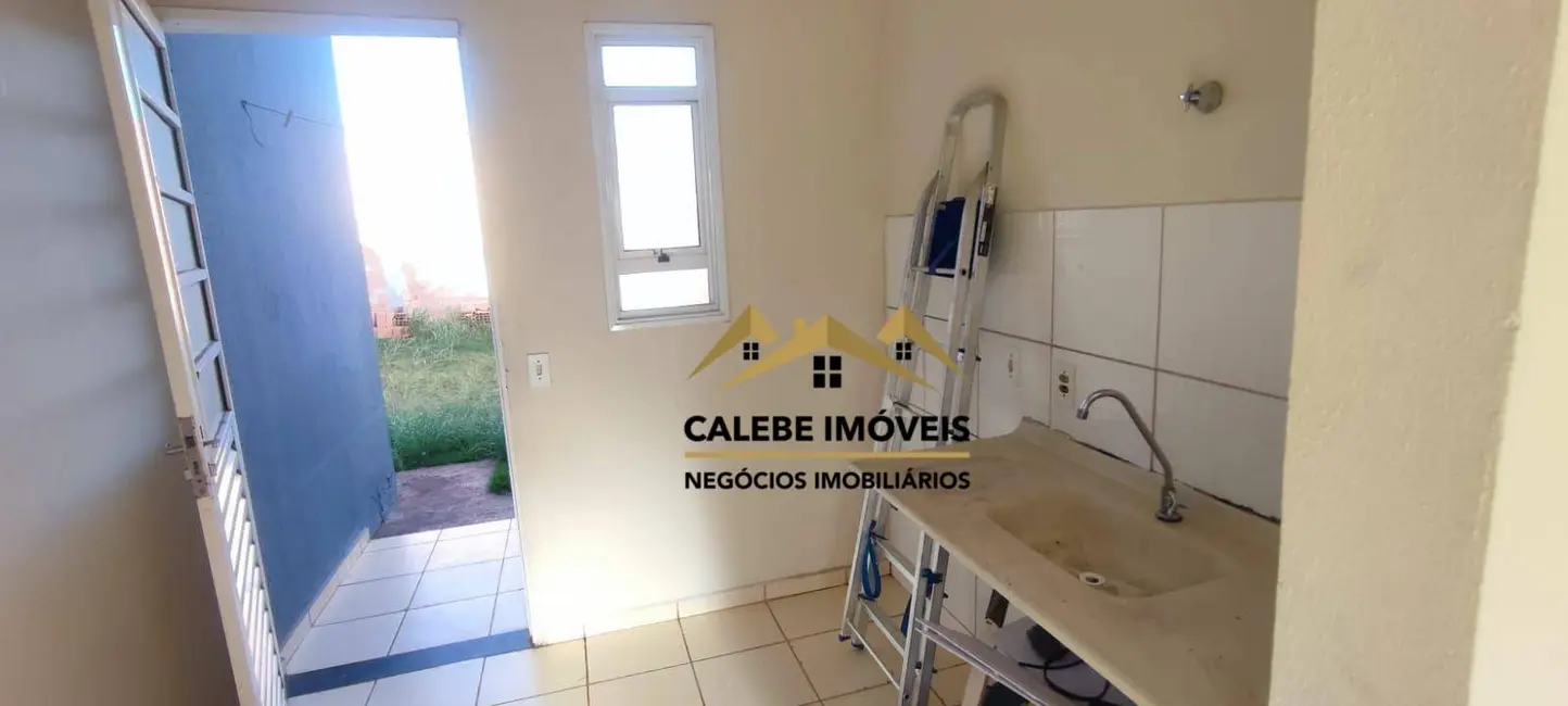 Casa com 2 quartos à venda, 176m2 em Jardim Santa Rita de Cássia, Tatui - SP - imagem 5 Foto 5 de Casa com 2 quartos à venda, 176m2 em Jardim Santa Rita de Cássia, Tatui - SP