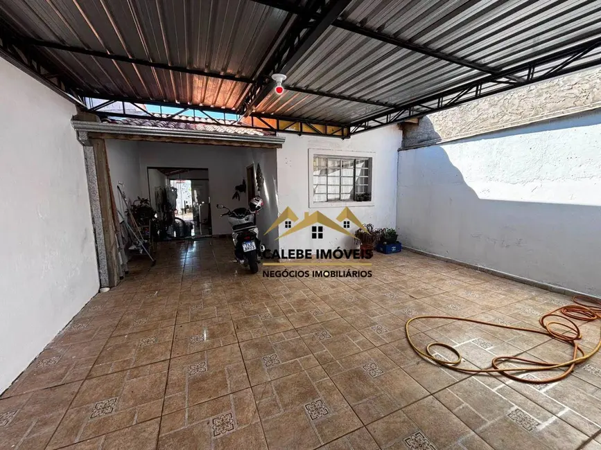 Casa com 2 quartos à venda, 150m2 em Jardins Tatuí, Tatui - SP - imagem 3 Foto 3 de Casa com 2 quartos à venda, 150m2 em Jardins Tatuí, Tatui - SP
