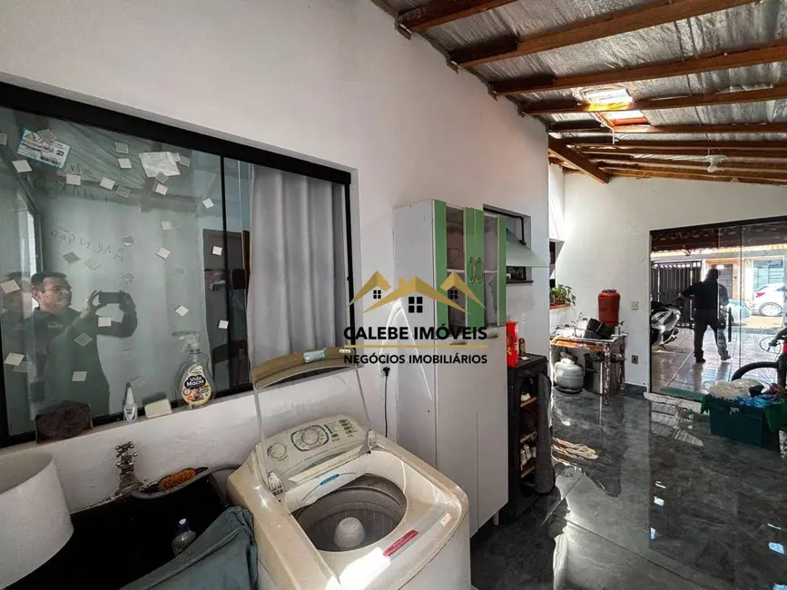 Casa com 2 quartos à venda, 150m2 em Jardins Tatuí, Tatui - SP - imagem 6 Foto 6 de Casa com 2 quartos à venda, 150m2 em Jardins Tatuí, Tatui - SP