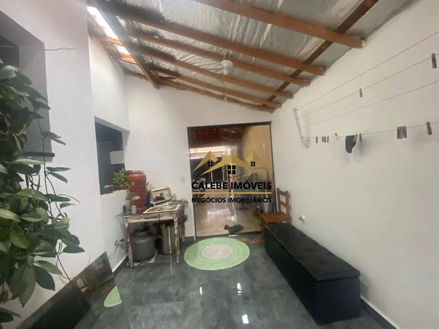 Foto 1 de Casa com 2 quartos à venda, 150m2 em Jardins Tatuí, Tatui - SP