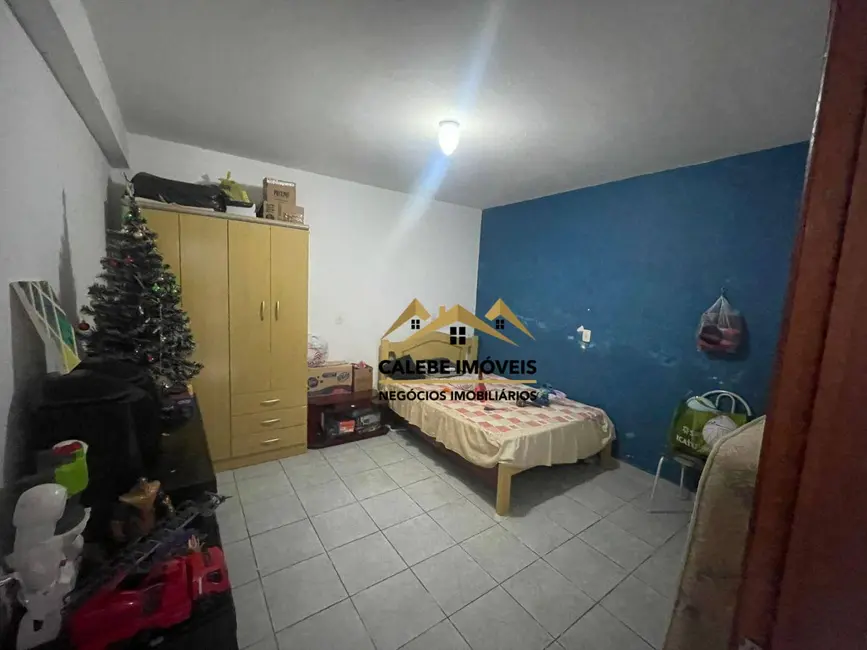 Foto 7 de Sobrado com 4 quartos à venda, 200m2 em Vila Santa Emília, Tatui - SP