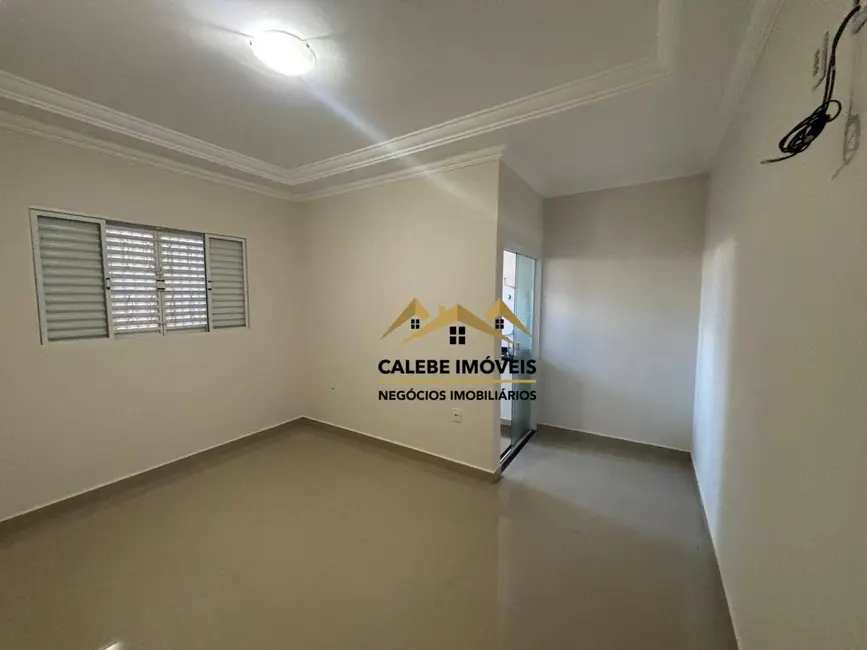 Foto 9 de Casa com 3 quartos à venda, 180m2 em Jardim Mantovani, Tatui - SP