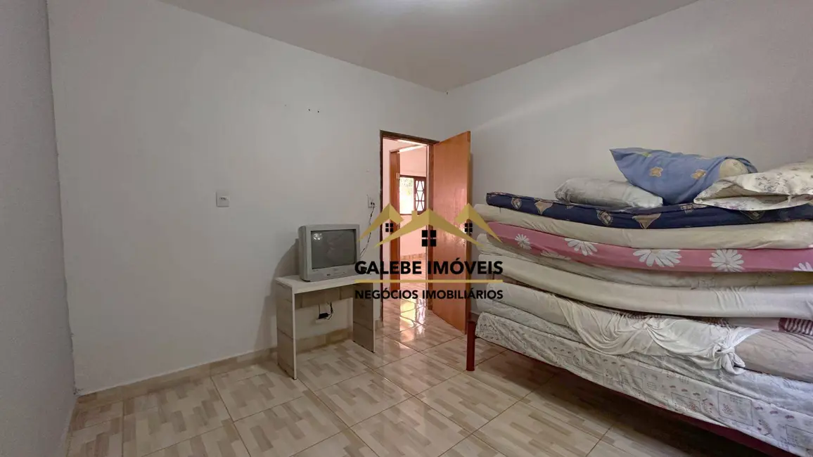 Foto 9 de Chácara com 3 quartos à venda, 1033m2 em Centro, Tatui - SP