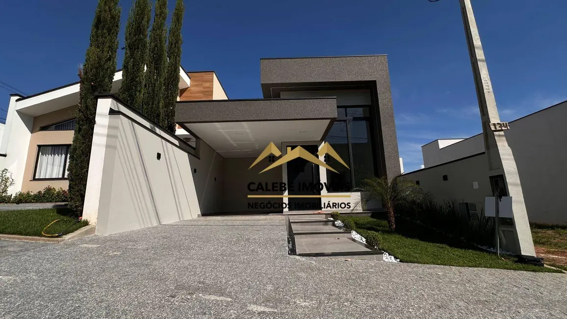 Foto 1 de Casa de Condomínio com 3 quartos à venda, 175m2 em Tatui - SP