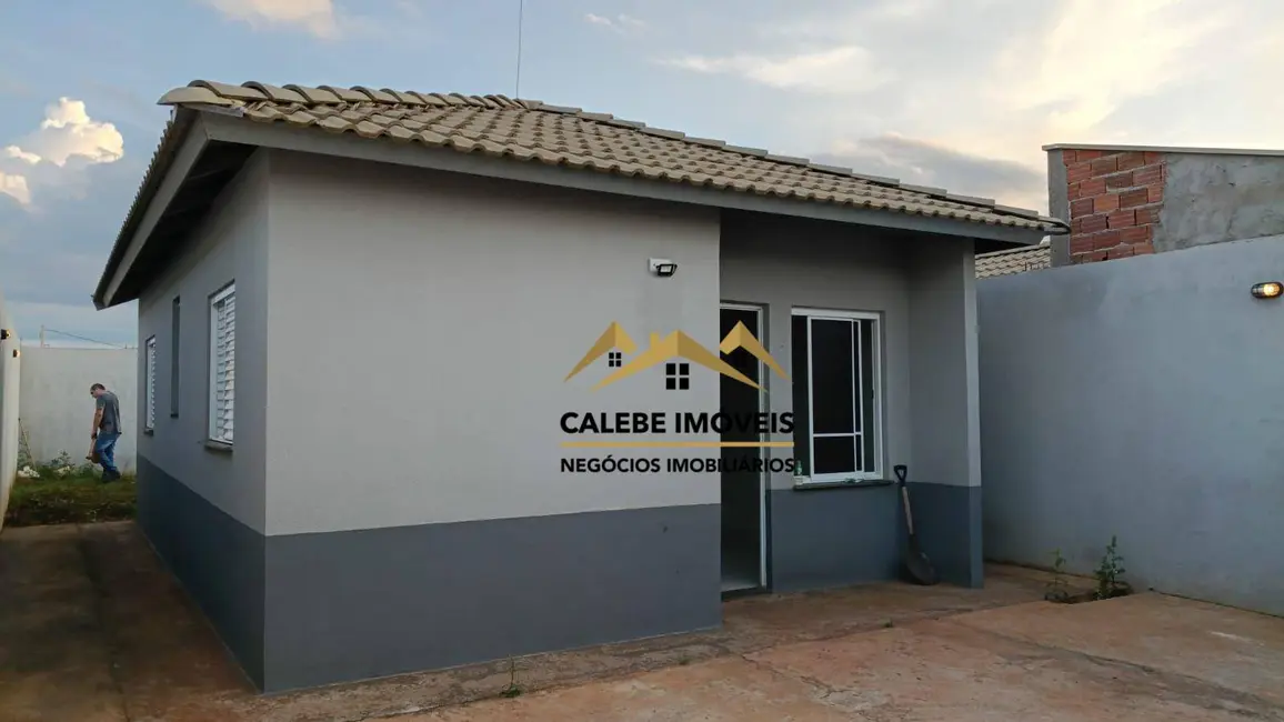 Foto 5 de Casa com 2 quartos à venda, 176m2 em Tatui - SP
